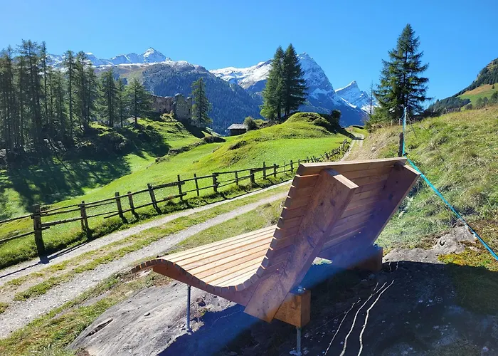 Haus Engadinella Apartamento