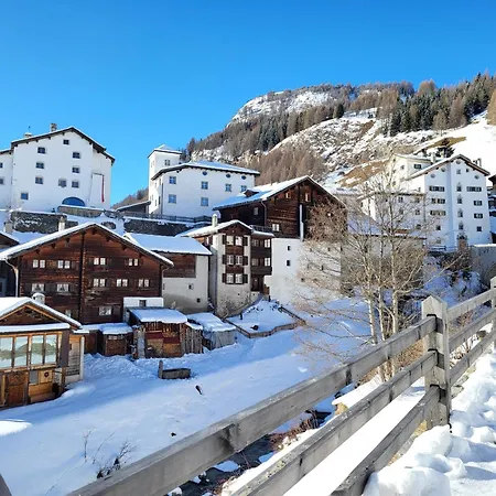 דירה Haus Engadinella