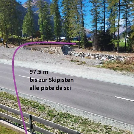 Haus Engadinella * Splügen